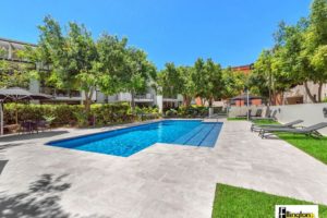 Pool (2)